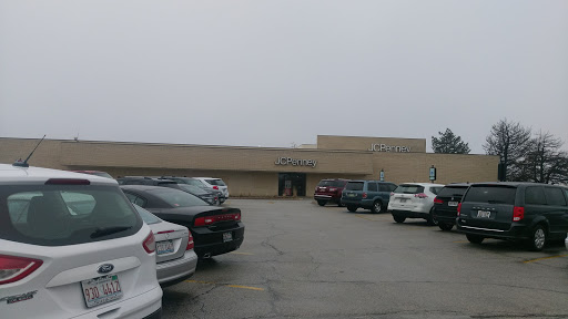 Department Store «JCPenney», reviews and photos, 3 Orland Square Dr, Orland Park, IL 60462, USA