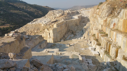 Ivme Marble Onyx Quarry