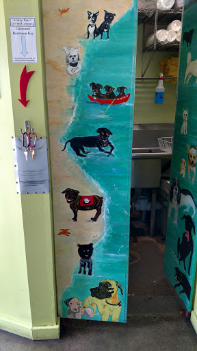 Shopping Mall «Beach Walk Shopping Center», reviews and photos, 437 Hwy 101, Solana Beach, CA 92075, USA