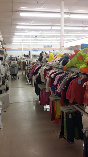 Thrift Store «Family Thrift Center», reviews and photos, 7108 Alameda Ave, El Paso, TX 79915, USA