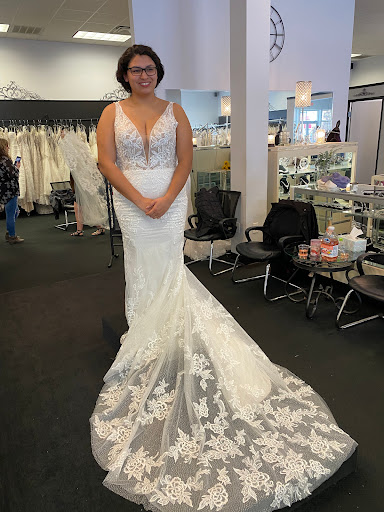 Bridal Shop «Belle Saison Bridal», reviews and photos, 2203 W Anderson Ln, Austin, TX 78757, USA