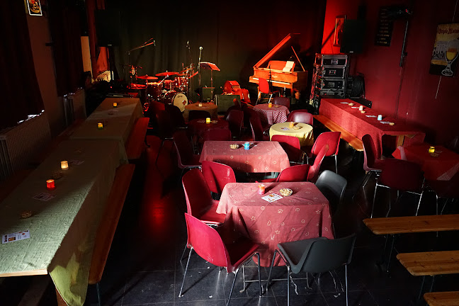 Cabaret "Chez Emile" Jadinon Cultural Center