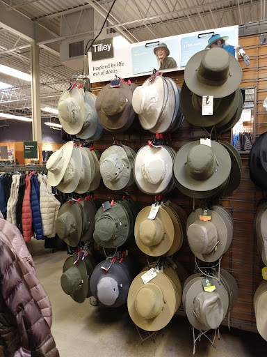 Camping Store «REI», reviews and photos, 1955 County Road B2 W, Roseville, MN 55113, USA