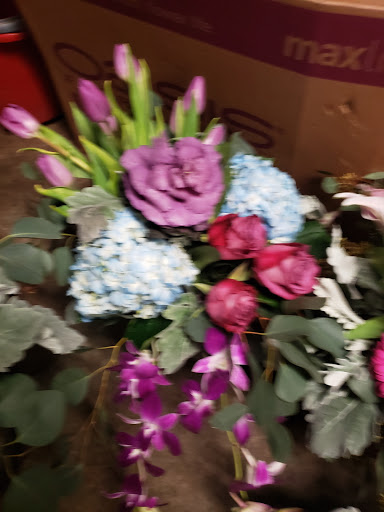 Florist «Cadden Florist», reviews and photos, 1702 Oram St, Scranton, PA 18504, USA