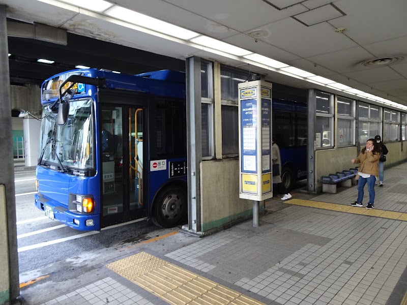 大阪駅前 Ikea鶴浜行きバスのりば 大阪府大阪市北区梅田 バス会社 グルコミ