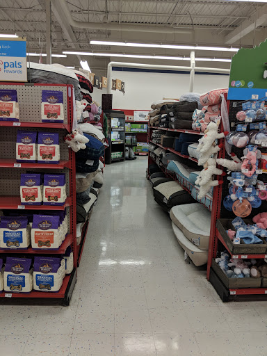 Pet Supply Store «Petco Animal Supplies», reviews and photos, 6137 Mid Rivers Mall Dr, St Charles, MO 63304, USA