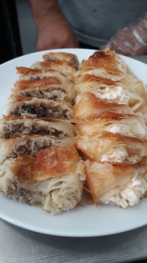 Gülce Sarıyer Börekçisi