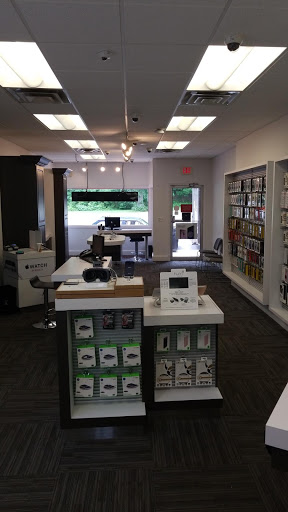 Cell Phone Store «Verizon Authorized Retailer - Wireless Zone», reviews and photos, 11 Park Ave, Madison, NJ 07940, USA