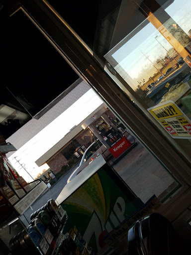 Coffee Shop «Starbucks», reviews and photos, 875 Nashville Pike, Gallatin, TN 37066, USA