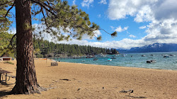 Photo de Round Hill Beach - endroit populaire parmi les connaisseurs de la détente