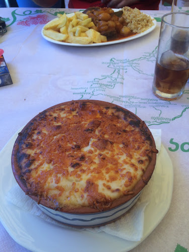 Ελεουσας-κολυμπιων, Κολύμπια 851 03