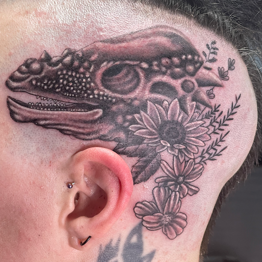 Tattoo Shop «Skin Gallery-Tattoos», reviews and photos, 37292 US-18, Prairie du Chien, WI 53821, USA