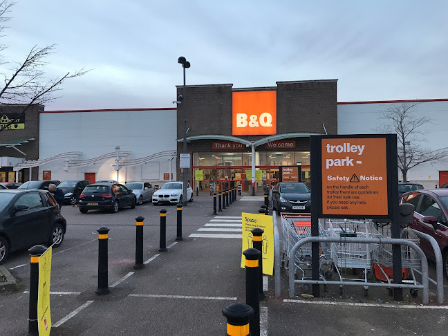 B&Q Friern Barnet