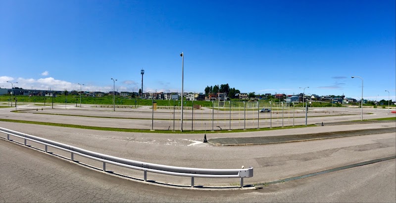 青森県運転免許センター 青森県青森市三内丸山 運転免許センター 役所 グルコミ