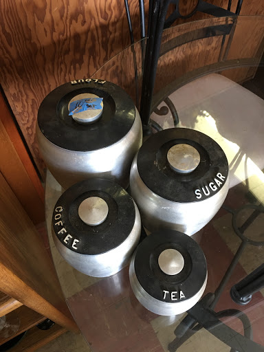 Thrift Store «D & J Thrift Shop», reviews and photos, 226 Butler Pl, Orange, VA 22960, USA