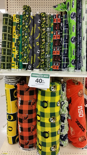 Fabric Store «Jo-Ann Fabrics and Crafts», reviews and photos, 2105 SE Tualatin Valley Hwy, Hillsboro, OR 97123, USA