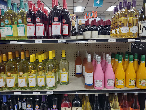 Liquor Store «Minuteman Liquors», reviews and photos, 779 Park Ave, Woonsocket, RI 02895, USA