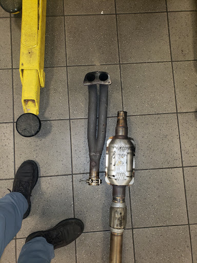 Car Repair and Maintenance «Midas», reviews and photos, 1415 West Chester Pike, West Chester, PA 19382, USA