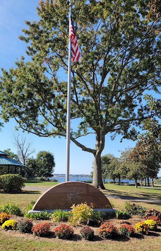 Park «Rose Larisa Park», reviews and photos, 701 Bullocks Point Ave, Riverside, RI 02915, USA