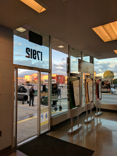 Tire Shop «Firestone Complete Auto Care», reviews and photos, 17912 Ventura Blvd, Encino, CA 91316, USA