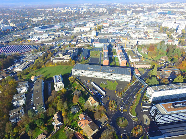 Rezensionen über Middle School De Drize in Carouge - Schule