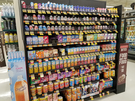 Grocery Store «Jewel-Osco», reviews and photos, 145 S Eastwood Dr, Woodstock, IL 60098, USA