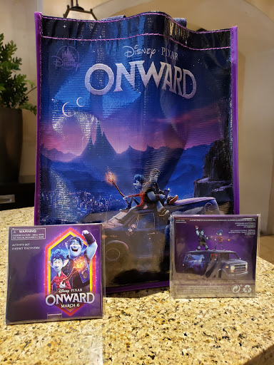 Toy Store «Disney Store», reviews and photos, 350 W Hillcrest Dr, Thousand Oaks, CA 91360, USA