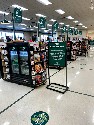Grocery Store «Lunds & Byerlys Highland Park», reviews and photos, 2128 Ford Pkwy, St Paul, MN 55116, USA