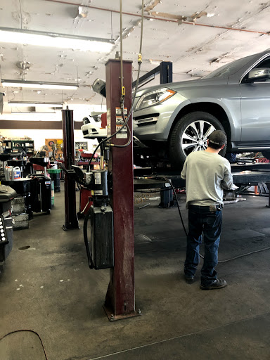 Auto Repair Shop «The Car Shop», reviews and photos, 821 W Broadway Rd, Tempe, AZ 85282, USA