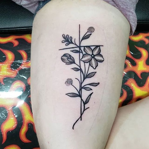 Tattoo Shop «Tattoo Tech», reviews and photos, 5350 N Springboro Pike, Moraine, OH 45439, USA