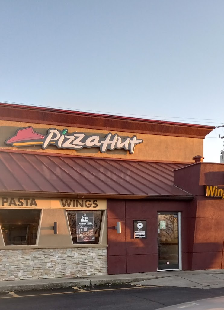 Pizza Hut 38555