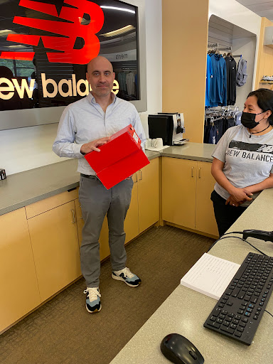 Shoe Store «New Balance Westchester», reviews and photos, 350 Tarrytown Rd, White Plains, NY 10607, USA