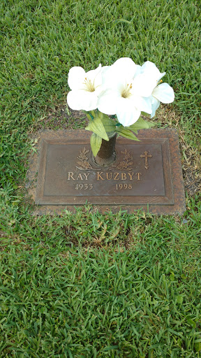 Funeral Home «Forest Lawn Funeral Home», reviews and photos, 2401 SW 64th Ave, Fort Lauderdale, FL 33317, USA