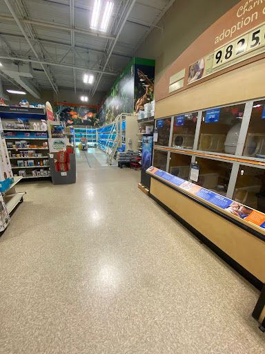 Pet Supply Store «PetSmart», reviews and photos, 730 S Sepulveda Blvd, El Segundo, CA 90245, USA