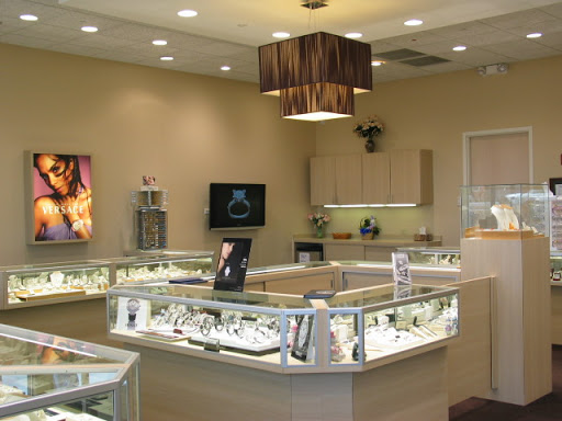 Jewelry Store «Lustig Jewelers», reviews and photos, 281 W Townline Rd, Vernon Hills, IL 60061, USA