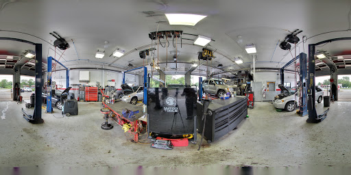 Auto Repair Shop «Auto-Lab», reviews and photos, 530 Ann Arbor Rd, Plymouth, MI 48170, USA