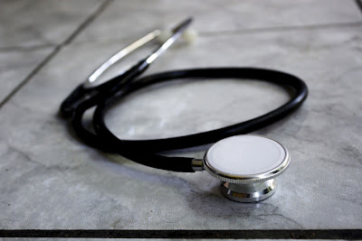 Dr Alexandre GALLOULA - Angiologue - Médecin vasculaire à Paris