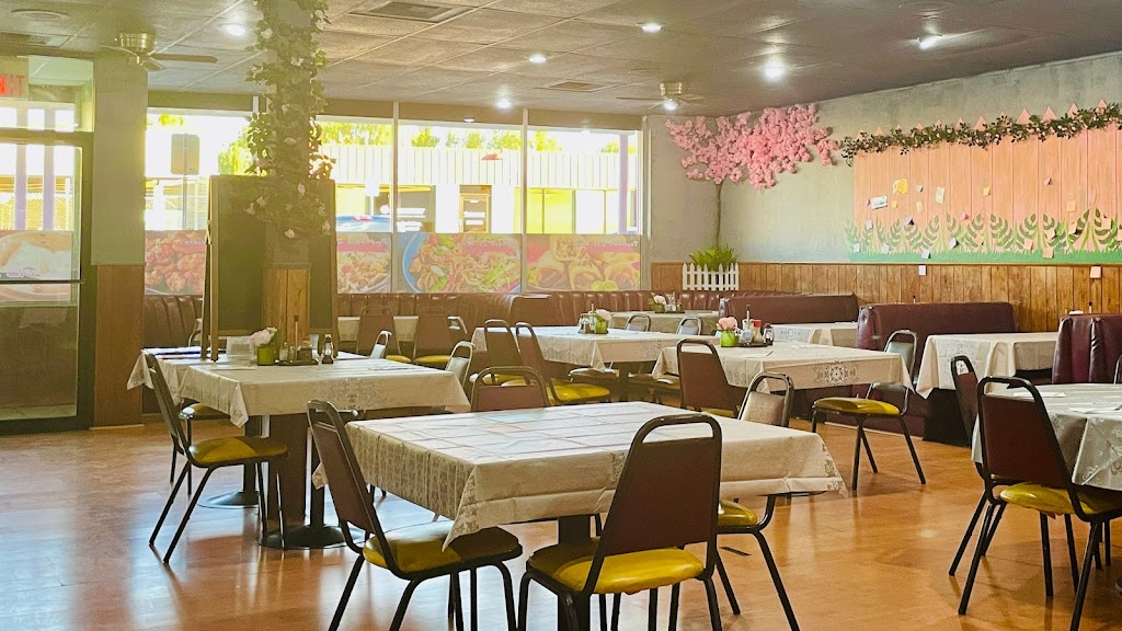 Rose Garden Restaurant 89015