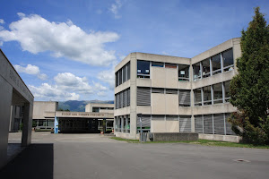 École des Champs-Fréchets