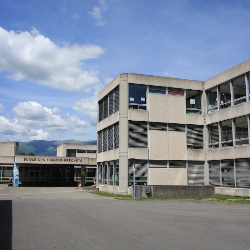 École des Champs-Fréchets