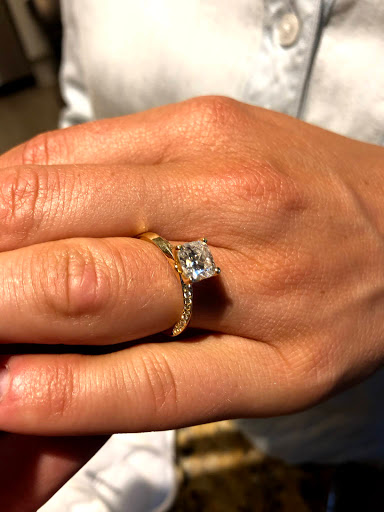 Jeweler «J. Wiesner, A Private Jeweler», reviews and photos, 4225 Executive Square, La Jolla, CA 92037, USA