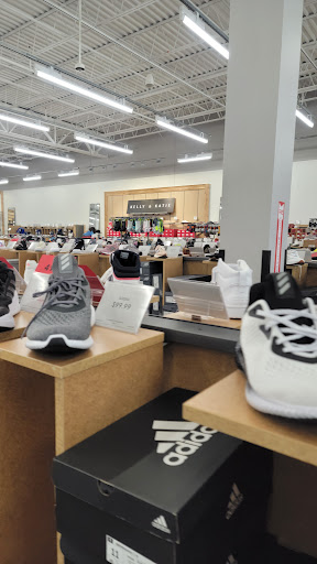Shoe Store «DSW Designer Shoe Warehouse», reviews and photos, 12922 Middlebrook Road, Germantown, MD 20874, USA