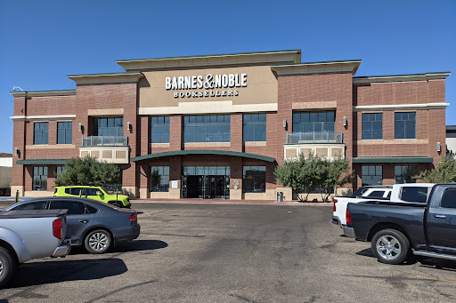 Barnes & Noble, 6002 Slide Rd, Lubbock, TX 79414, USA, 