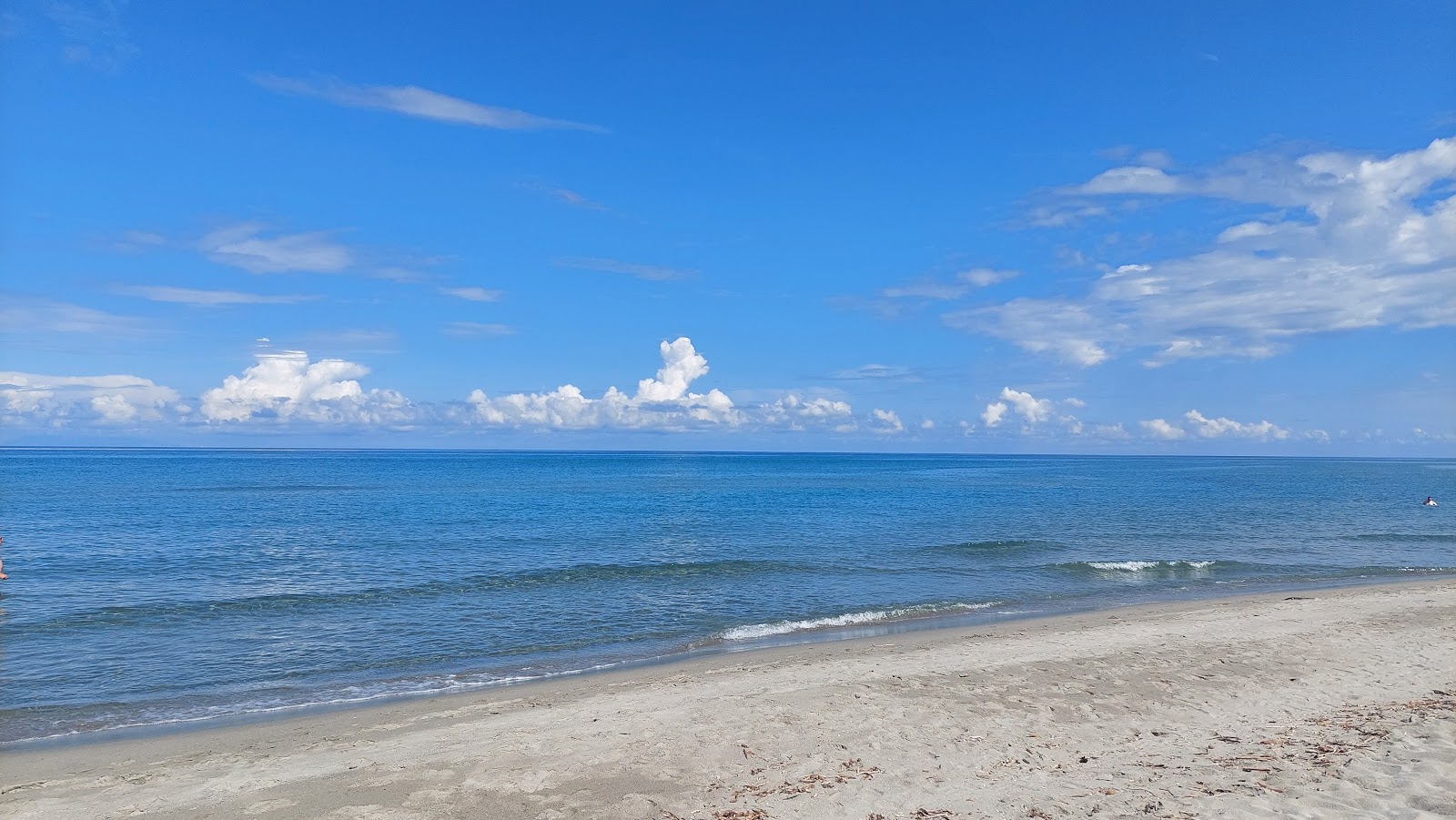 Zdjęcie Plage de la Marana z poziomem czystości wysoki