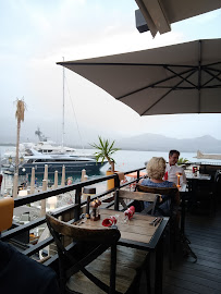 Atmosphère du Restaurant méditerranéen Via Marine Le Bistrot à Calvi - n°19