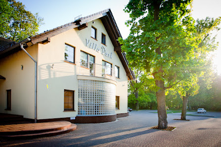 Villa Park, Hotel, Restaurant and Spa Wojska Polskiego 101, 72-100 Goleniów, Polska