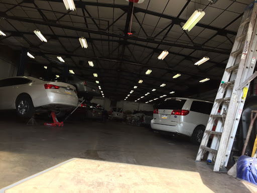 Auto Repair Shop «Lou Iezzi & Sons Auto», reviews and photos, 5703 Bryant St, Pittsburgh, PA 15206, USA