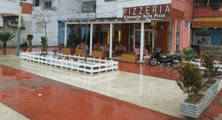 Pizzeria L,Angolo Della Pizza - 8F93+FW4, Rruga Jahja Ballhysa, Durrës, Albania