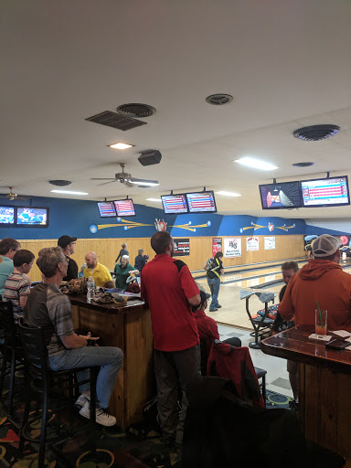 Bowling Alley «Bowl-Hi Lanes», reviews and photos, 10520 IL-47, Huntley, IL 60142, USA