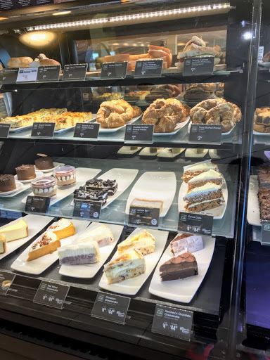 Book Store «Barnes & Noble», reviews and photos, 4000 Jericho Turnpike, East Northport, NY 11731, USA